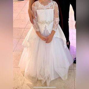 White flower girl dress with fur shawl